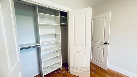 Photo 21 at 213 - 5879 Bathurst Street, Newtonbrook West, Toronto