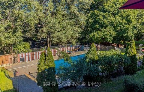 Photo 23 at 213 - 5879 Bathurst Street, Newtonbrook West, Toronto