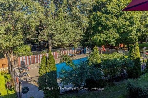 Photo 24 at 213 - 5879 Bathurst Street, Newtonbrook West, Toronto