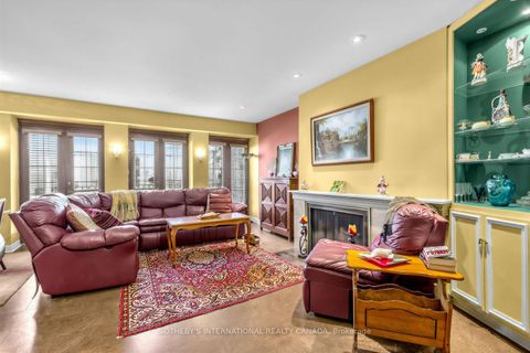 Photo 5 at 202 - 8 Hawthorn Avenue, Moore Park, Toronto