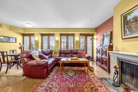 Photo 8 at 202 - 8 Hawthorn Avenue, Moore Park, Toronto