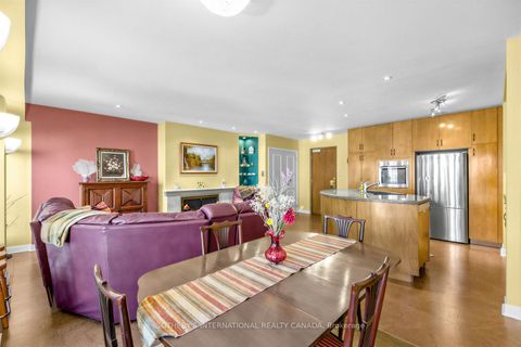 Photo 11 at 202 - 8 Hawthorn Avenue, Moore Park, Toronto