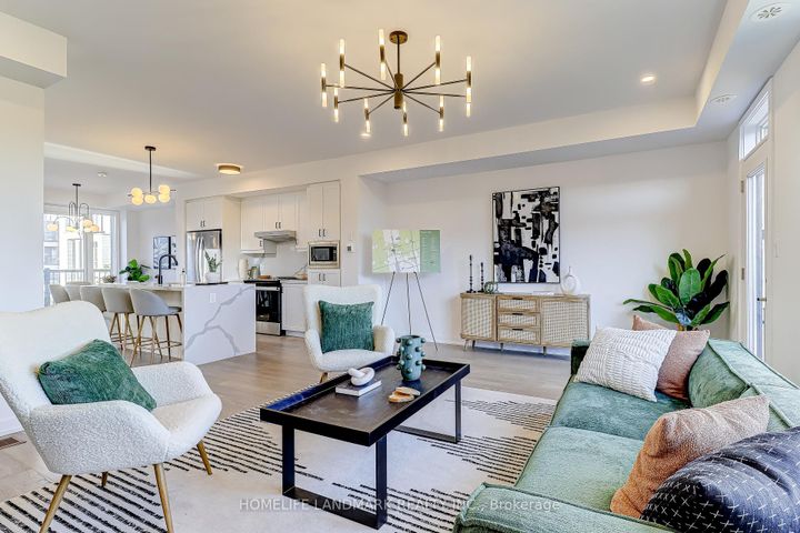 Photo 7 at 31 Bancroft Lane, Jefferson, Richmond Hill