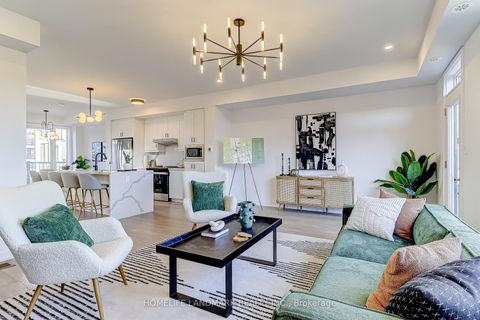 Photo 7 at 31 Bancroft Lane, Jefferson, Richmond Hill