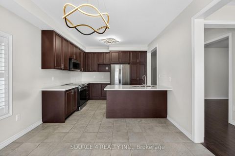 Photo 12 at 355 Danny Wheeler Boulevard, Keswick North, Georgina