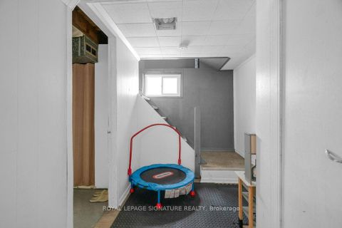 Photo 36 at 184 Hendon Avenue, Newtonbrook West, Toronto