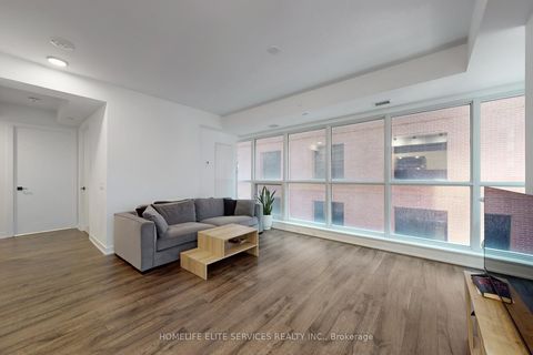 Photo 11 at 703 - 327 King Street W, Waterfront Communities C1, Toronto