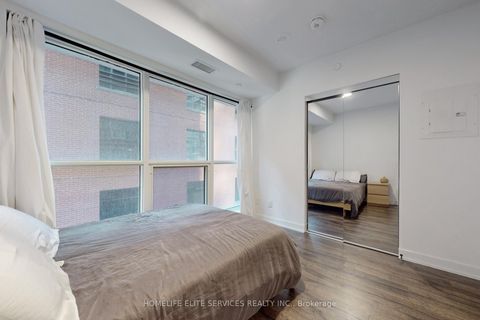 Photo 25 at 703 - 327 King Street W, Waterfront Communities C1, Toronto