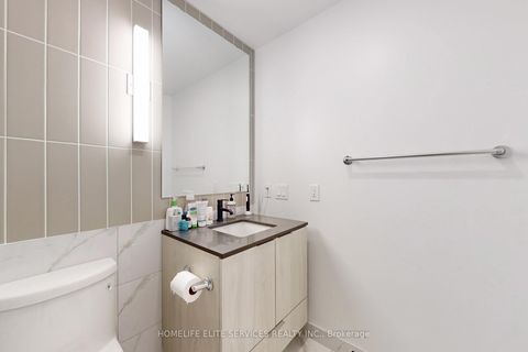 Photo 27 at 703 - 327 King Street W, Waterfront Communities C1, Toronto