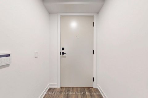 Photo 31 at 703 - 327 King Street W, Waterfront Communities C1, Toronto