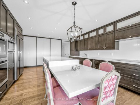 Photo 14 at 1201 - 500 Avenue Road, Casa Loma, Toronto