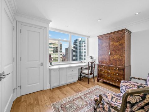 Photo 19 at 1201 - 500 Avenue Road, Casa Loma, Toronto