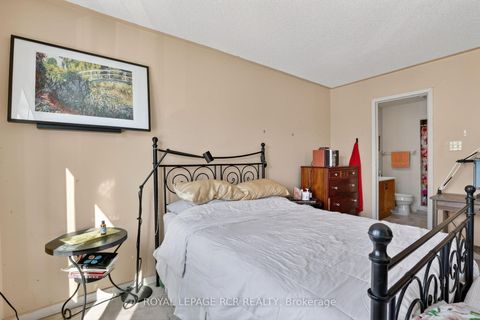 Photo 30 at 10 - 369 Riddell Court, College Manor, Newmarket