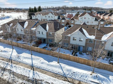 Photo 37 at 10 - 369 Riddell Court, College Manor, Newmarket