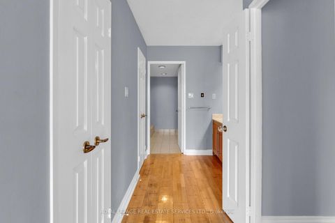 Photo 35 at 609 - 130 Carlton Street, South St. James Town, Toronto