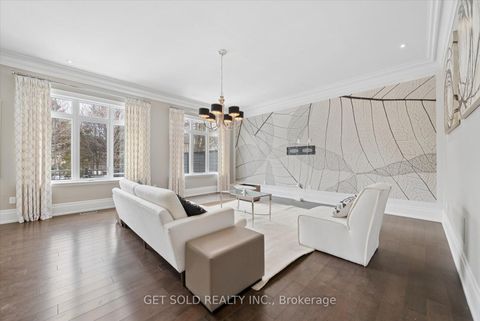 Photo 15 at 8 Thornhill Avenue, Uplands, Vaughan