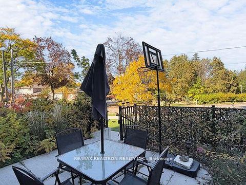 Photo 6 at 108 - 180 Fairview Mall Drive, Don Valley Village, Toronto