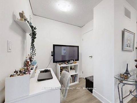 Photo 24 at 108 - 180 Fairview Mall Drive, Don Valley Village, Toronto