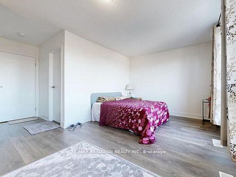 Photo 31 at 108 - 180 Fairview Mall Drive, Don Valley Village, Toronto