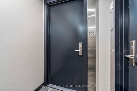 Photo 2 at 903 - 39 Sherbourne Street, Moss Park, Toronto