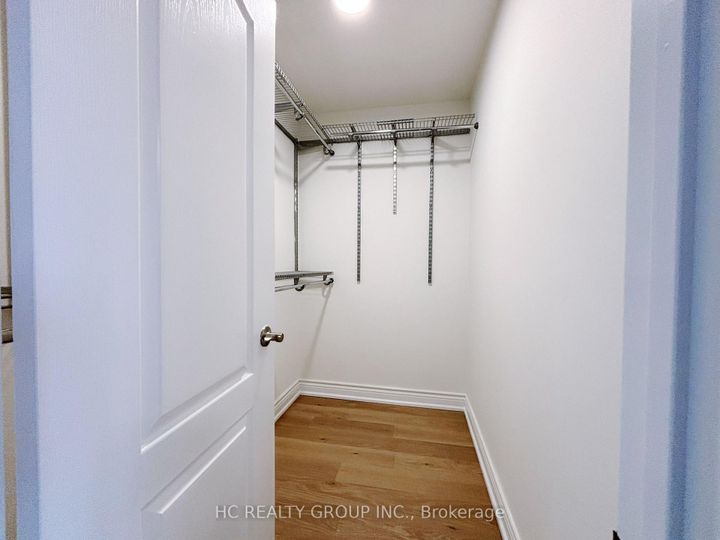 Photo 25 at 43 Sedgeway Heights, Vellore Village, Vaughan