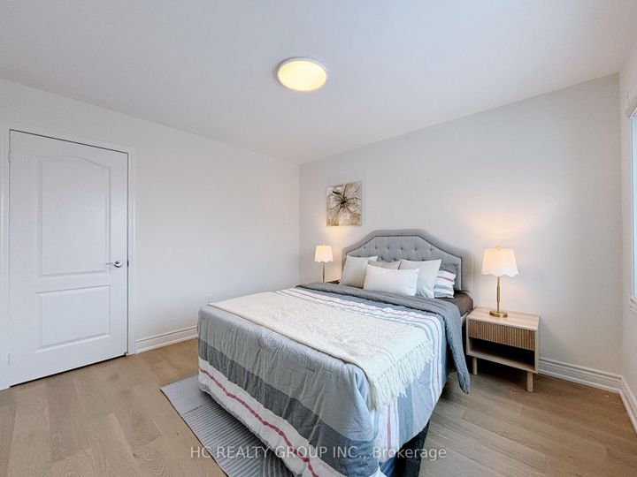 Photo 33 at 43 Sedgeway Heights, Vellore Village, Vaughan