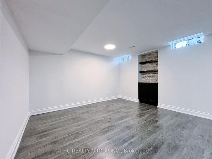 Photo 40 at 43 Sedgeway Heights, Vellore Village, Vaughan