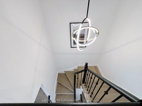 Photo 20 at 43 Sedgeway Heights, Vellore Village, Vaughan