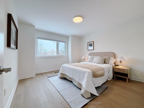 Photo 29 at 43 Sedgeway Heights, Vellore Village, Vaughan