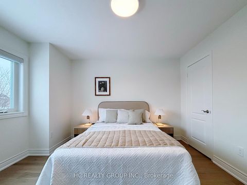 Photo 30 at 43 Sedgeway Heights, Vellore Village, Vaughan