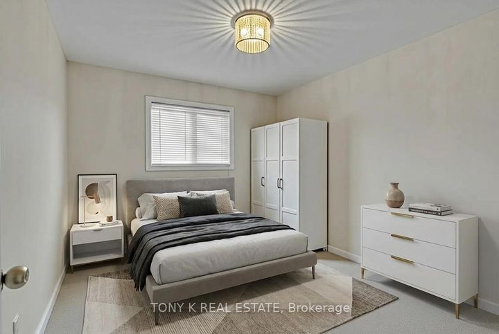 Photo 13 at 10 Hepburn Crescent, Georgetown, Halton Hills