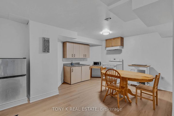 Photo 16 at 10 Hepburn Crescent, Georgetown, Halton Hills