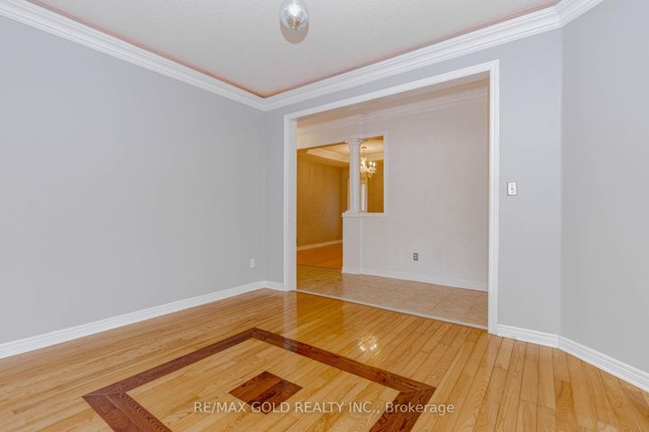 Photo 4 at 64 Mossgrove Crescent, Northwest Sandalwood Parkway, Brampton