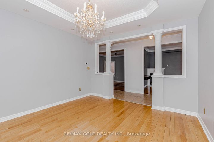 Photo 6 at 64 Mossgrove Crescent, Northwest Sandalwood Parkway, Brampton