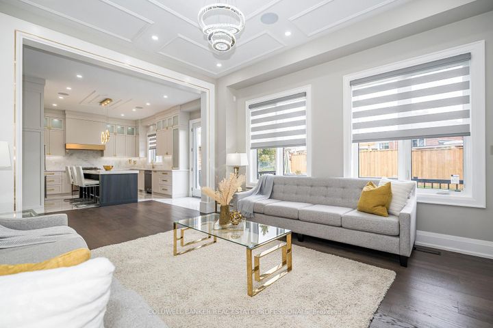 Photo 7 at 5 Barnsley Court, Maryvale, Toronto