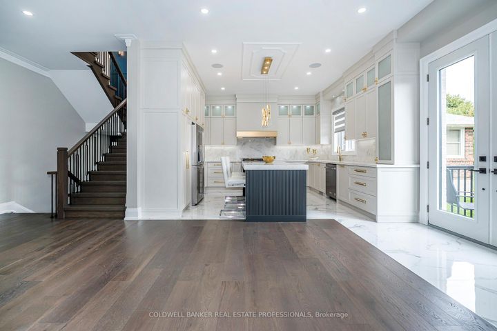 Photo 10 at 5 Barnsley Court, Maryvale, Toronto