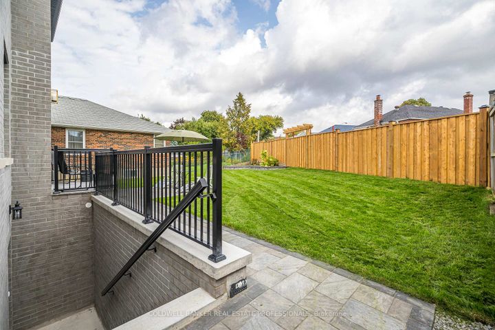 Photo 36 at 5 Barnsley Court, Maryvale, Toronto