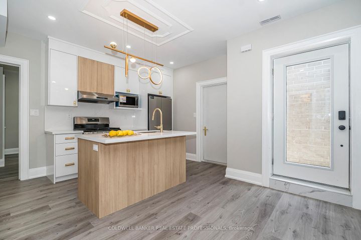 Photo 38 at 5 Barnsley Court, Maryvale, Toronto