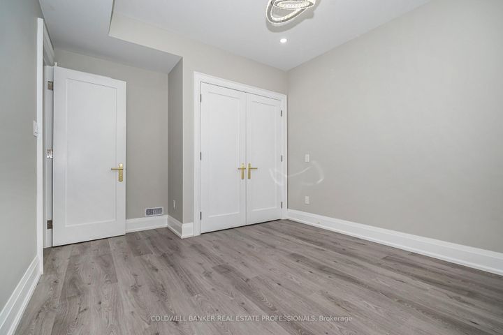 Photo 41 at 5 Barnsley Court, Maryvale, Toronto