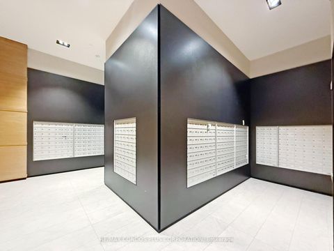 Photo 11 at 1525 - 108 Peter Street, Waterfront Communities C1, Toronto