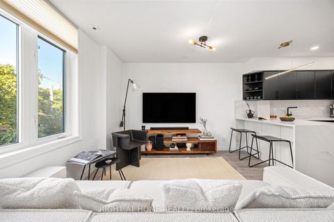 Photo 1 at 4304 - 43 Sudbury Street, Niagara, Toronto