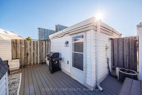 Photo 27 at 4304 - 43 Sudbury Street, Niagara, Toronto