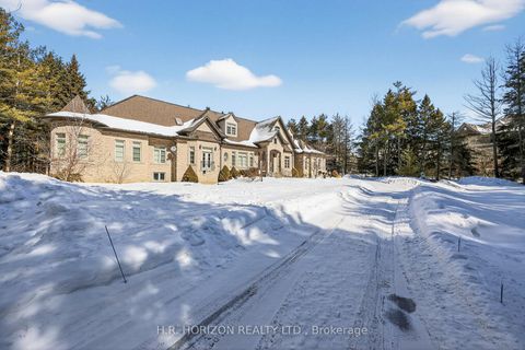 Photo 1 at 13045 Jane Street, King City, King