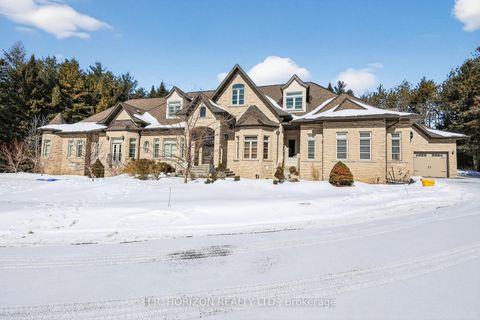 Photo 2 at 13045 Jane Street, King City, King