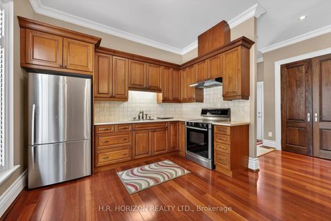 Photo 33 at 13045 Jane Street, King City, King