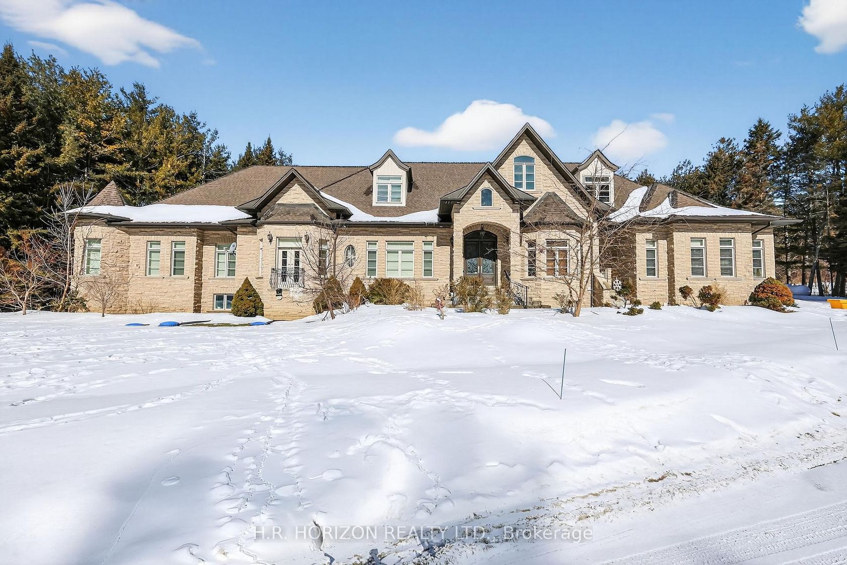 13045 Jane Street, King City, King photo 8