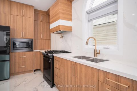 Photo 14 at 83 Kalmar Avenue, Cliffside, Toronto
