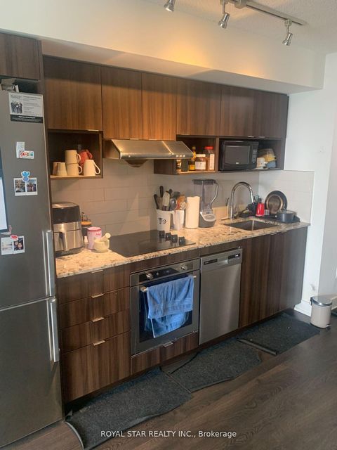 Photo 22 at 2010 - 7 Mabelle Avenue, City Centre West, Toronto