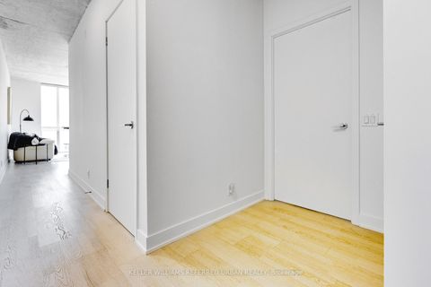 Photo 6 at 208 - 2 Gladstone Avenue, Little Portugal, Toronto