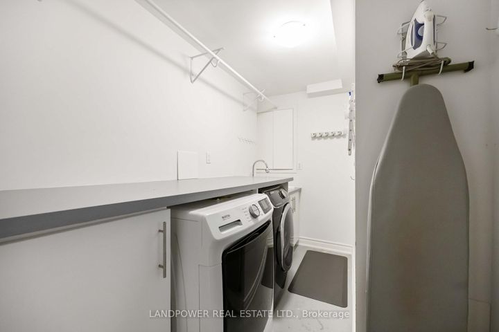 Photo 25 at 48 Marowyne Drive, Don Valley Village, Toronto